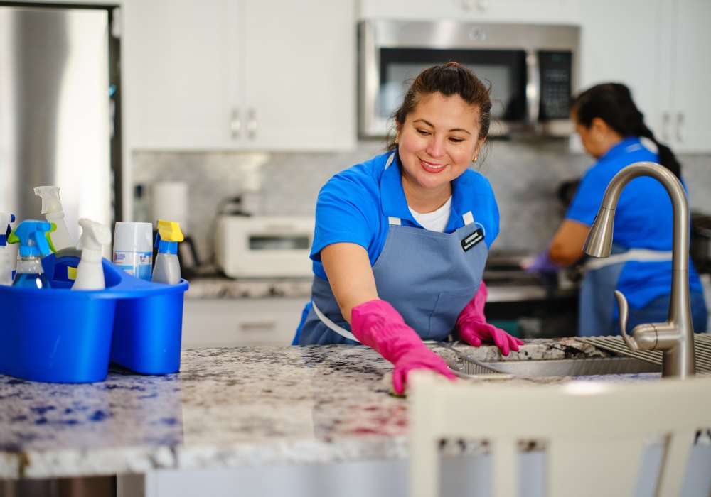 Effective Tips for Cleaning Kitchen Surfaces in Phoenix, AZ